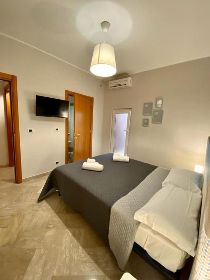 Ginevra Rooms Bari Exterior photo